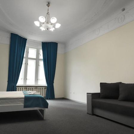 Family Hostel リヴィウ エクステリア 写真